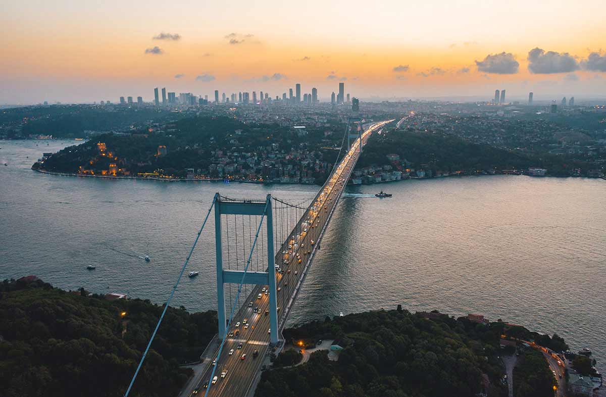 Est-ce que la Turquie sera une alternative pour les entreprises américaines après que ces dernières quittent la Russie ?